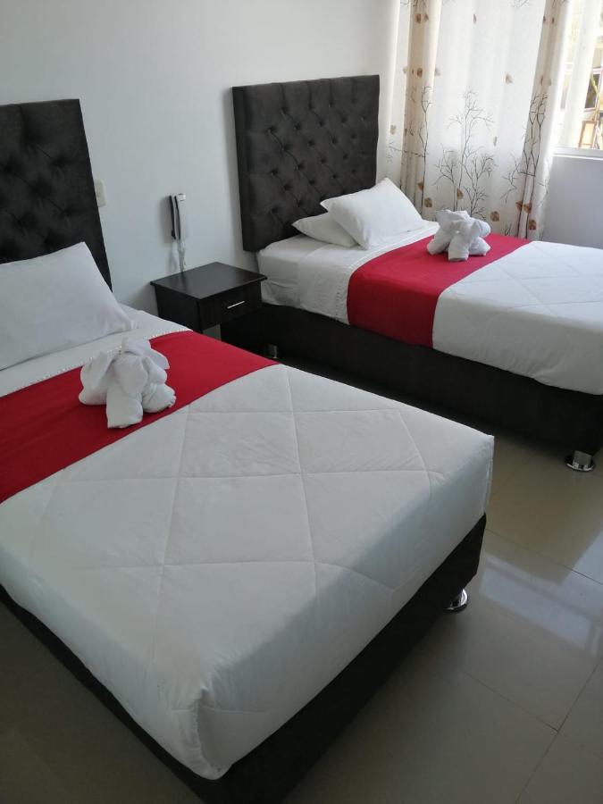Hotel Lucero Paracas Exterior photo
